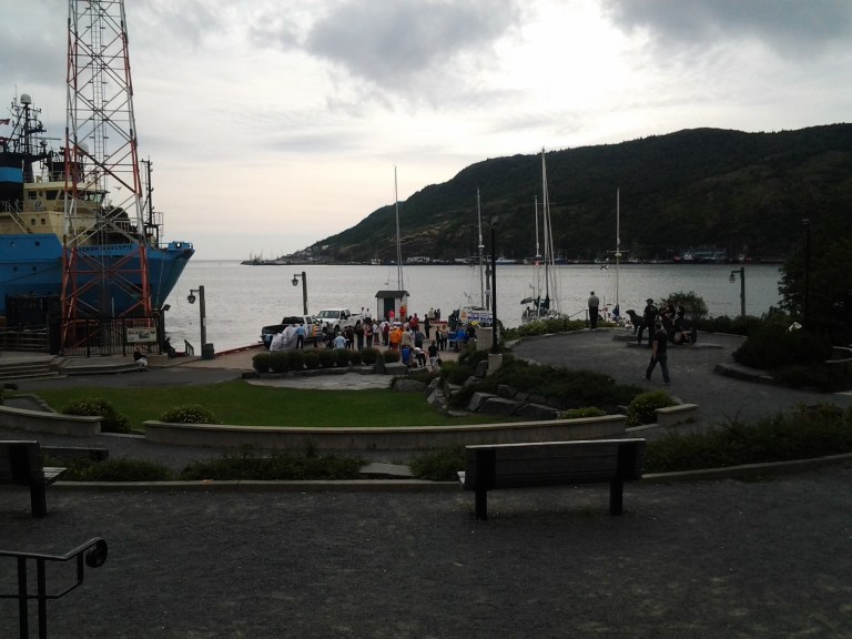 No, the blue one is NOT a punt. Neither are the sail boats.