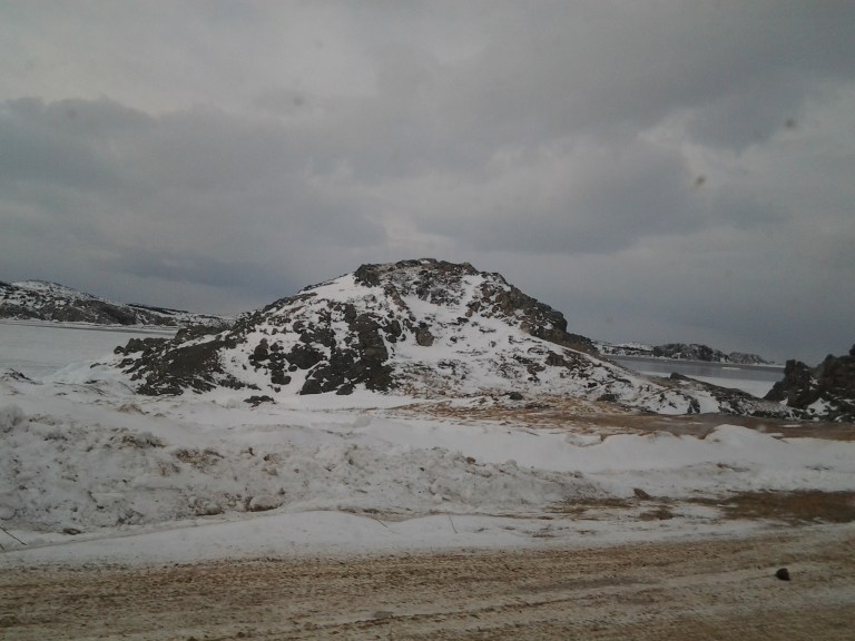 Durrell, Ice on the rocks